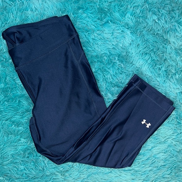 Under Armour Capris - Picture 1 of 2
